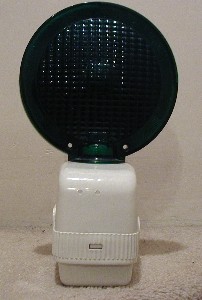 670_Green_Lens