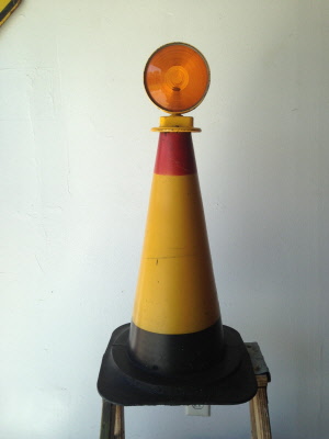 Dietz No 610 amber lens traffic cone light with cone