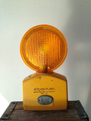 Dietz No 650 amber criss-cross lens